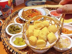 -包整·丝娃娃(一览甲秀楼风景店)