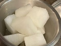 腌萝卜-富乐满韩国正宗炸鸡韩国料理(虹泉路店)