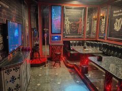 -范特西FANTASY量贩式KTV(民主广场店)