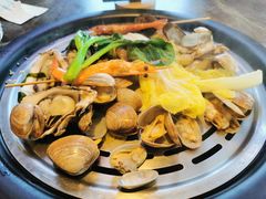 -日进一片海.生腌海鲜火锅.宵夜烧烤(三里屯总店)