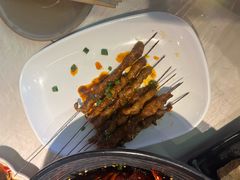 -肥肥虾庄·金牌油焖大虾(沙湖店)