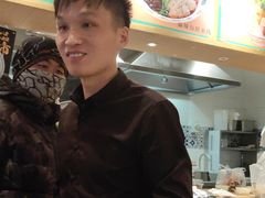 -刀小蛮半只鸡过桥米线(家乐福四元桥店)
