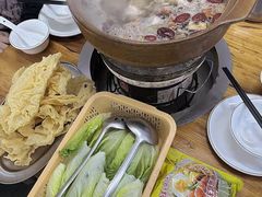 -威邵鸡煲(西华路总店)