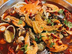 -老东镇啤酒屋海鲜加工·蒸汽海鲜·海鲜烧烤(台东店)