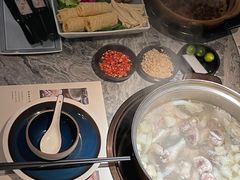 -大头椰·海南椰子鸡火锅(思明万象城店)