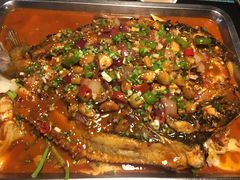 蒜香清江鱼-鸣记脆皮烤鱼·海鲜烤鱼(三八广场店)