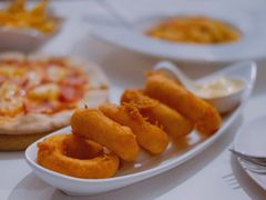 -席娜卡琳火车铁道夜市