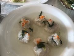 -新镇江酒家(南京西路店)