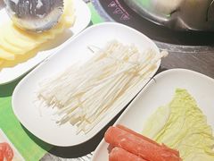 -四季喧黔味豆米火锅(万达广场店)