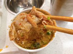 -龍歌自助小火锅(市南金茂湾店)