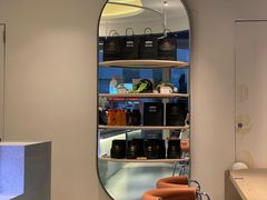 -LAVAZZA拉瓦萨咖啡(中航城君尚购物中心店)