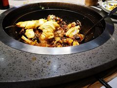 -山河屯铁锅炖(哈西站店)