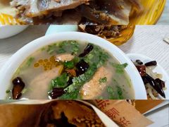 -洪峰浩老北京烧饼夹肉(角门路店)