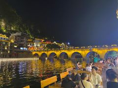 景观位-古城苗家土菜馆(河景餐厅店)