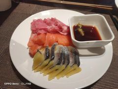 -大中华希尔顿酒店-念自助餐·嗨啤·小龙虾