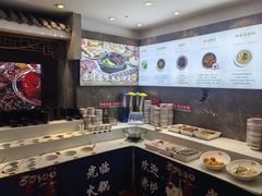 -沸炉重庆老火锅(军事博物馆店)