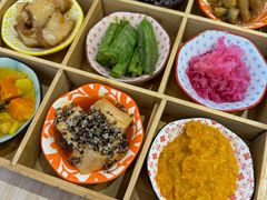-轻蔬不用等·素食(江苏路店)