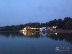 -临汾涝洰河生态公园