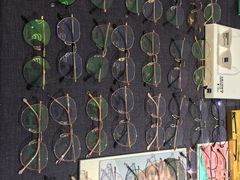 -肆兮眼镜·蔡司·徕卡战略合作店(大坪店)