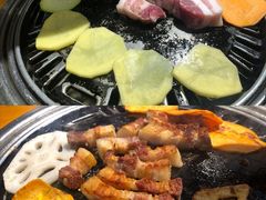 -唯成•韩国炭火烤肉 유성고기