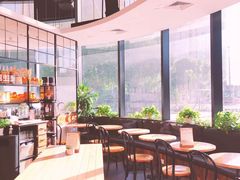 靠窗位-Jamaicablue Coffeeshop(中央广场店)