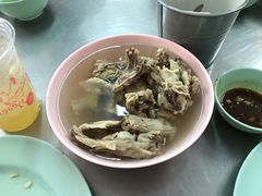 鸡骨汤-红大哥水门鸡饭(總店)