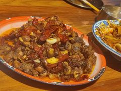 辣子鸡-柴窝堡22号辣子鸡·传承新疆菜