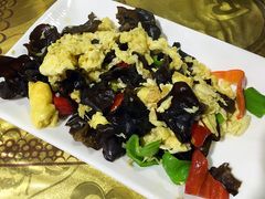 -穆豪麦蒸碗羊羔肉