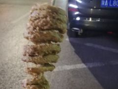 -小魏哥果仁烤面筋