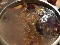 -小天鹅火锅·一线江景洪鼎旗舰店(洪崖洞店)