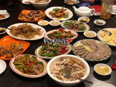 -乾坤饭店