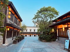 -茅山东方盐湖城景区