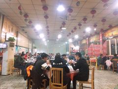 大堂-金卯白肉罩火烧