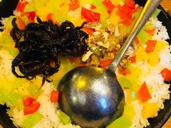 牛肝菌石锅饭-云海肴·汽锅鸡·云南菜(苏州中心店)
