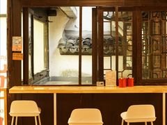 -猫的天空之城概念书店(杭州南宋御街店)