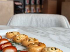 板栗鹅肝配葱油饼-无锡苏宁银河国际酒店-悦府65中餐厅