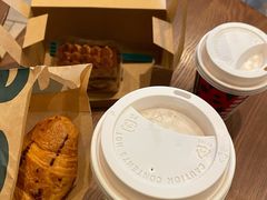 流金圣诞茶拿铁-星巴克臻选(广州沙面店)