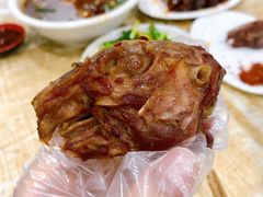 -雷祖芳老妈蹄花店