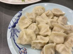酸菜肉馅-东北农家小院(定西路店)