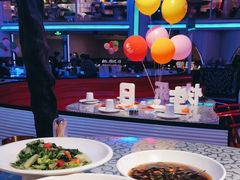 -巴特餐饮6加1音乐餐吧·新疆菜