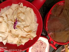 -醉董牛川派鲜肉自选火锅(烟台店)