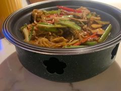 -荷塘秋月·本帮江浙菜(国权路店)