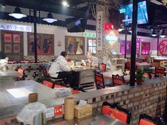 -马路牙子烧烤音乐酒馆(望京店)