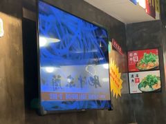 -肥汁米蘭香港米线(定西路店)