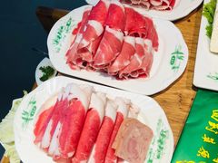 精选羔羊吃一赠一-草原塞蛮羊火锅城(港湾店)