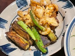 -Cuc Gach Quan Restaurant