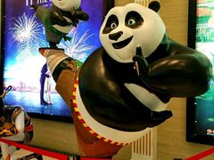 -AMG海上明珠影城(上海环球港RealDCinema店)