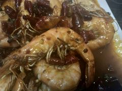 -扒虾小妹儿麻辣海鲜(宏图街店)