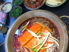 -王婆乔鲜鱼自助火锅(蜀汉路店)