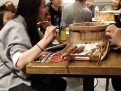 -聚串门儿·东北烧烤(信义坊店)